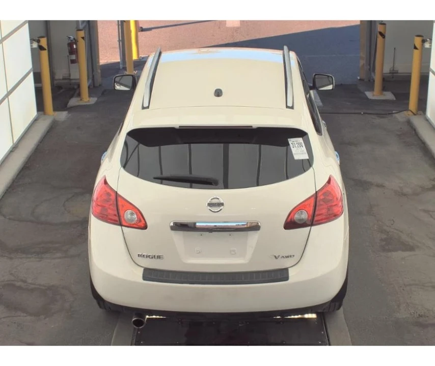 2013 Nissan Rogue - Image 6 of 12