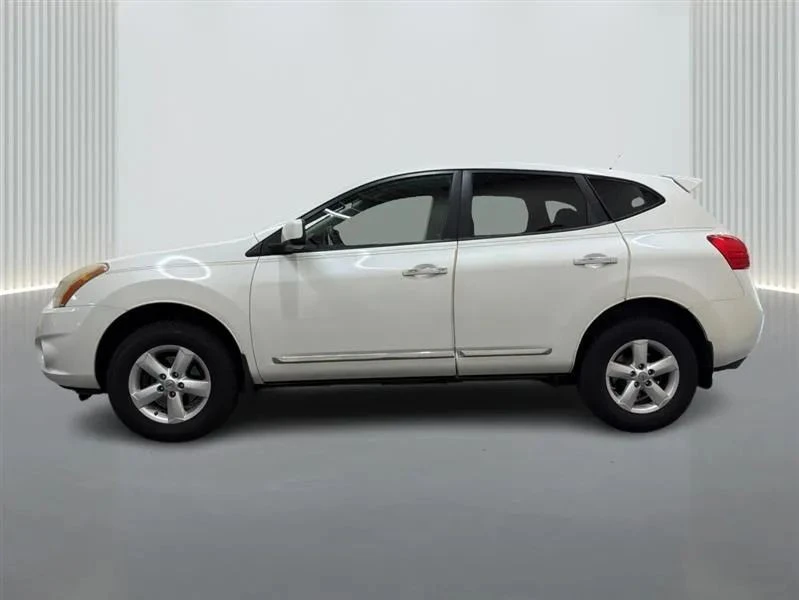 2013 Nissan Rogue - Image 2 of 12