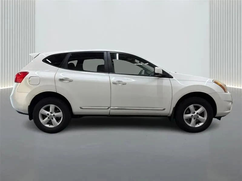 2013 Nissan Rogue - Image 6 of 12