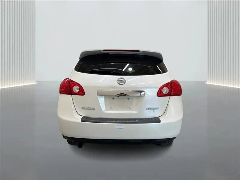 2013 Nissan Rogue - Image 4 of 12