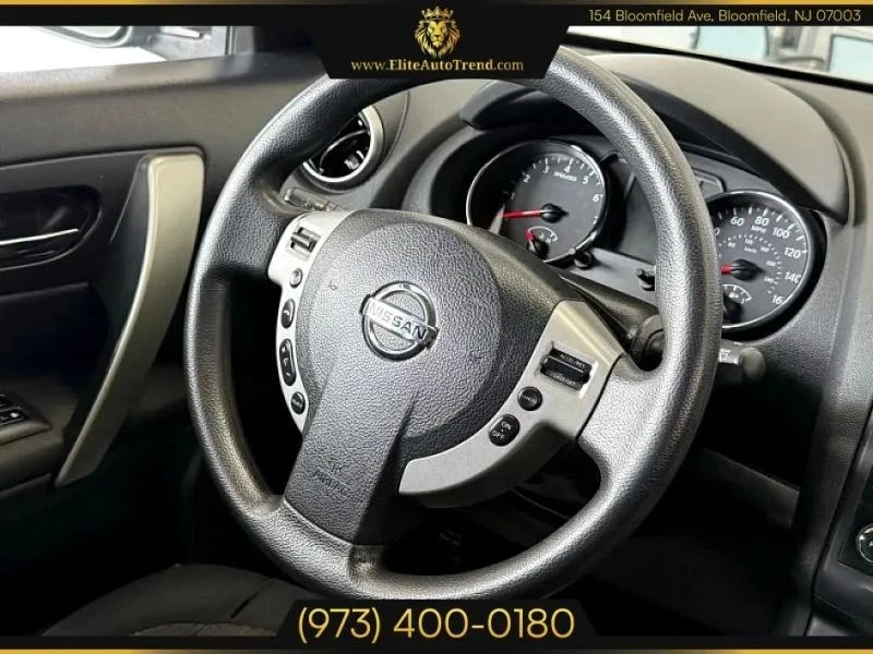 2013 Nissan Rogue - Image 11 of 12