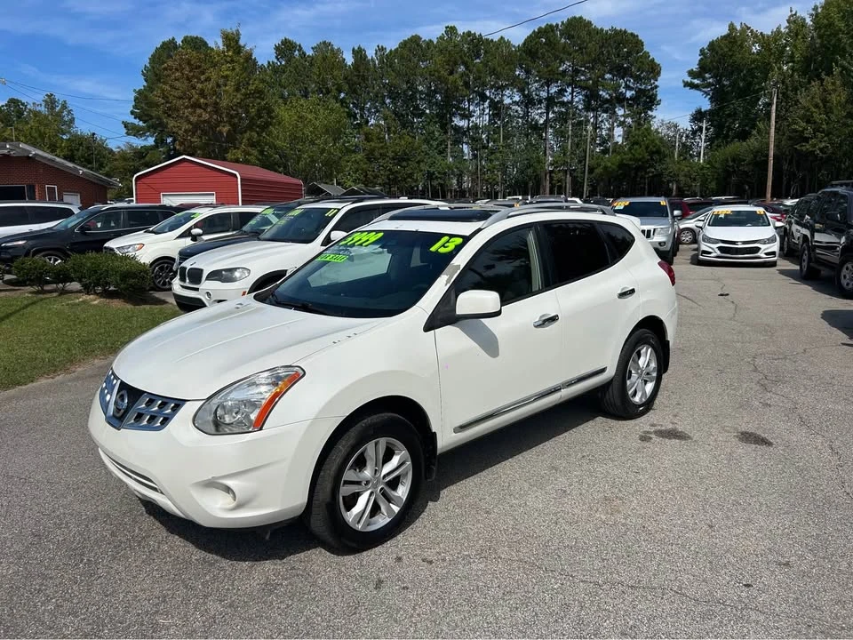 2013 Nissan Rogue - Image 3 of 9