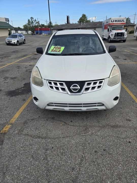 2013 Nissan Rogue - Image 3 of 10