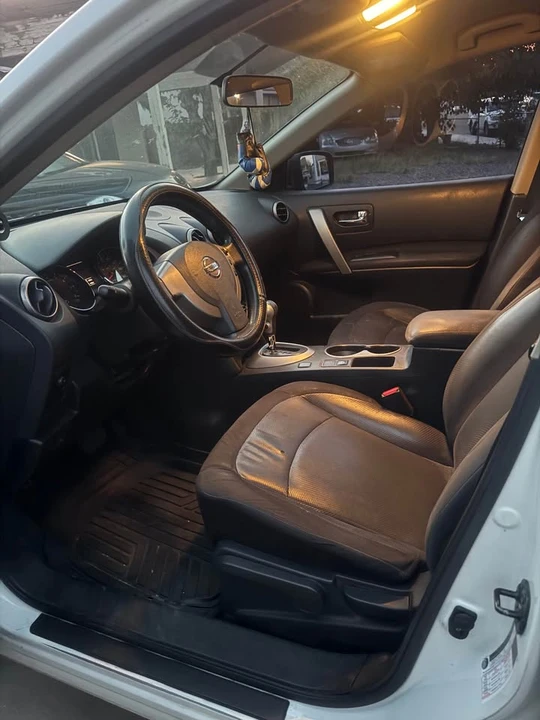 2013 Nissan Rogue - Image 7 of 9