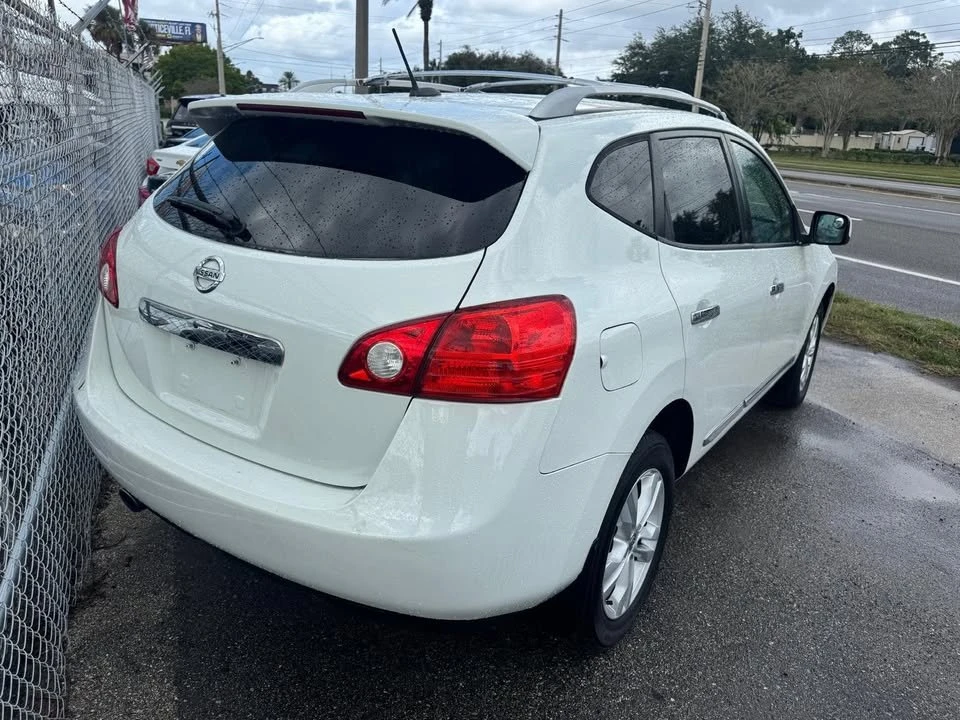 2013 Nissan Rogue - Image 4 of 13