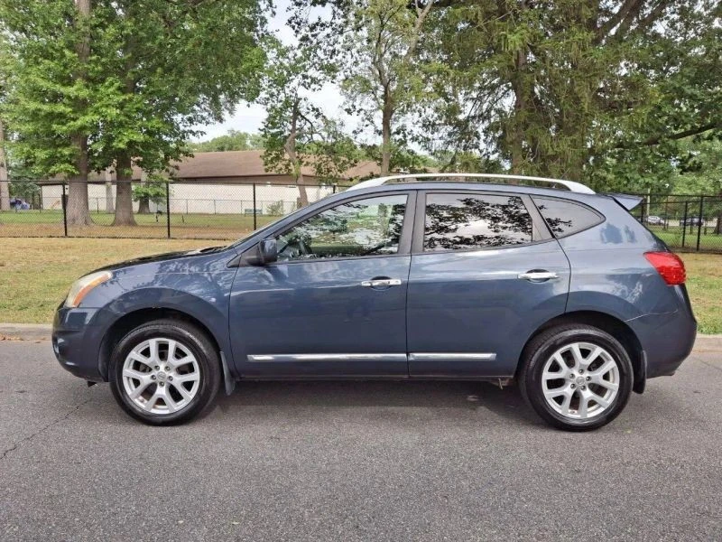 2013 Nissan Rogue - Image 4 of 12