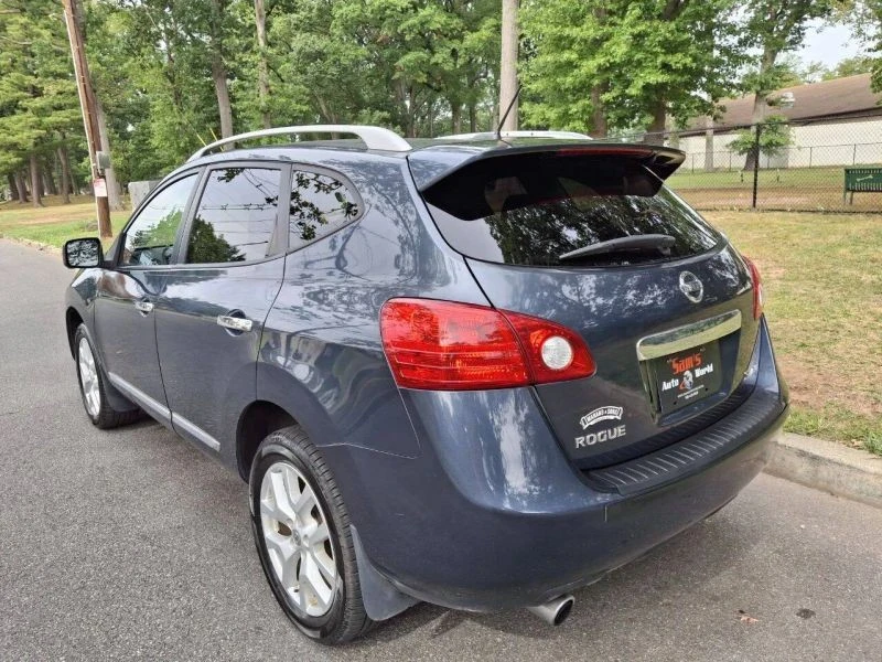 2013 Nissan Rogue - Image 11 of 12
