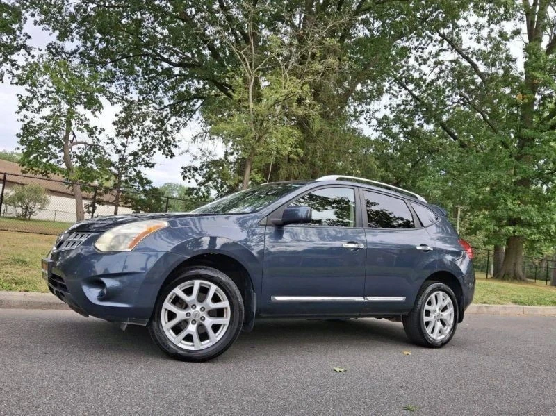 2013 Nissan Rogue - Image 3 of 12