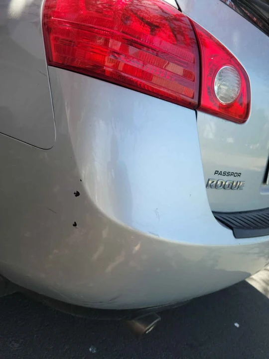 2013 Nissan Rogue - Image 2 of 2