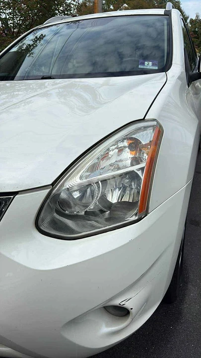 2013 Nissan Rogue - Image 2 of 2