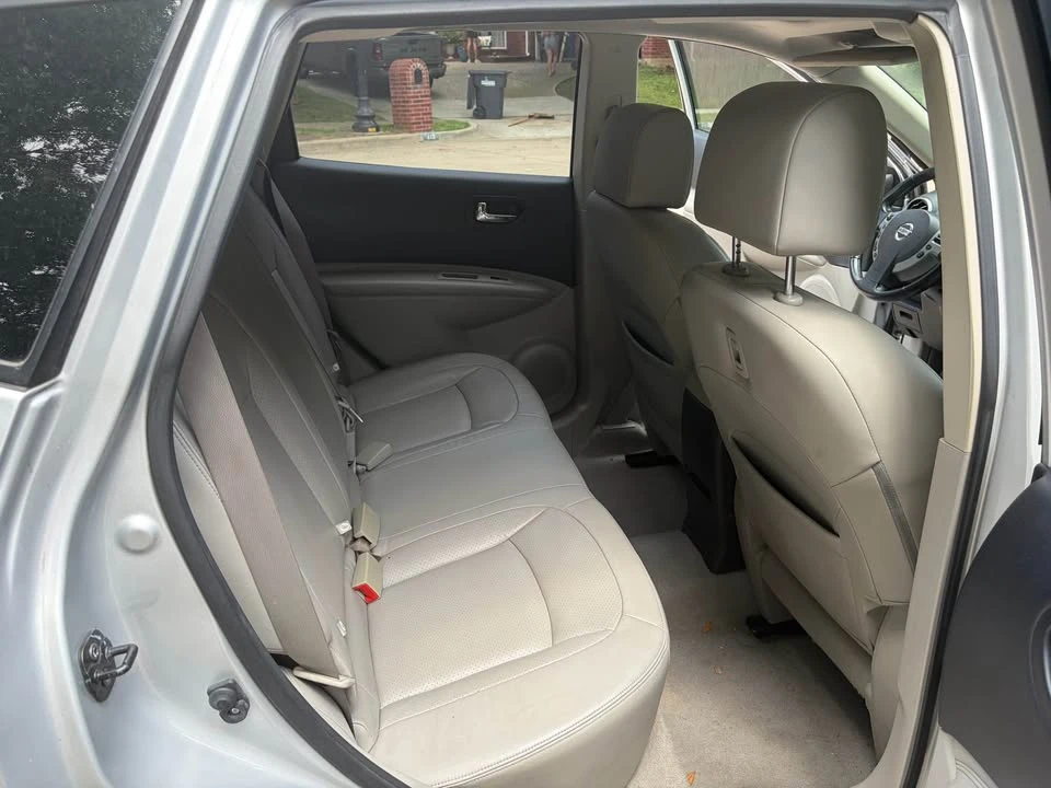 2013 Nissan Rogue - Image 7 of 12