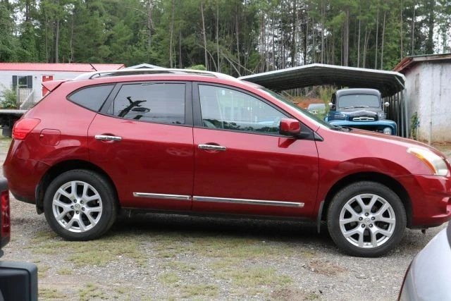 2013 Nissan Rogue - Image 4 of 12