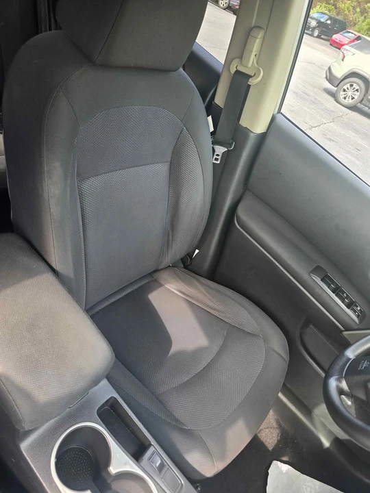 2013 Nissan Rogue - Image 8 of 11