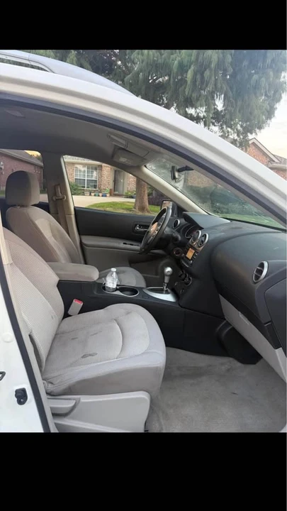 2013 Nissan Rogue - Image 8 of 12