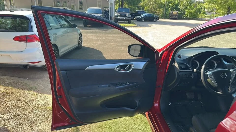 2013 Nissan Sentra 7th Gen - Image 8 of 20