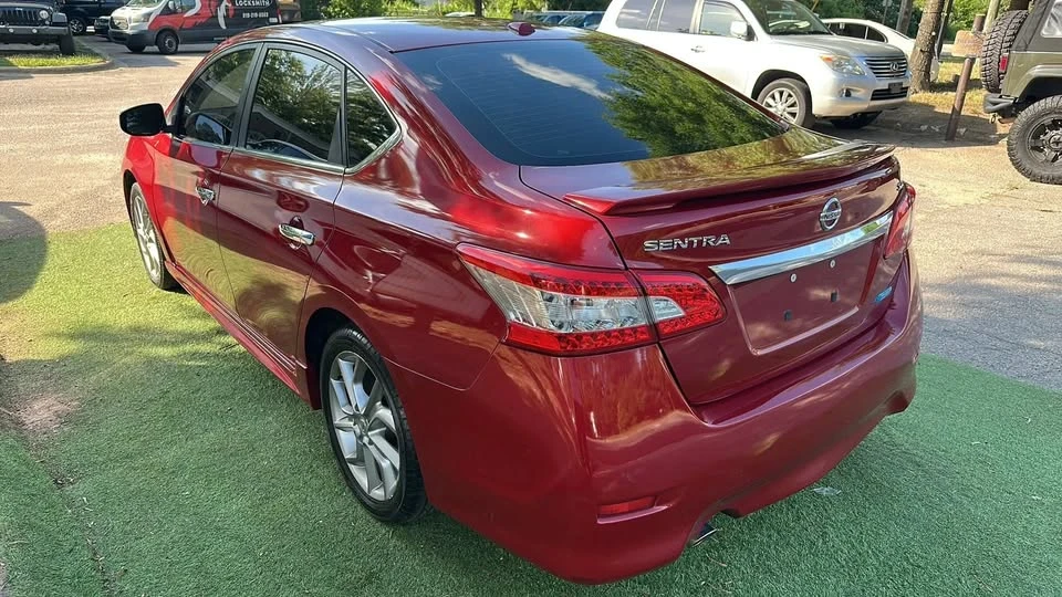 2013 Nissan Sentra 7th Gen - Image 5 of 20
