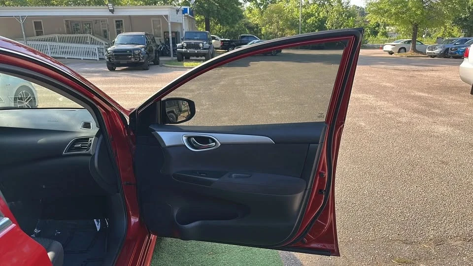 2013 Nissan Sentra 7th Gen - Image 15 of 20
