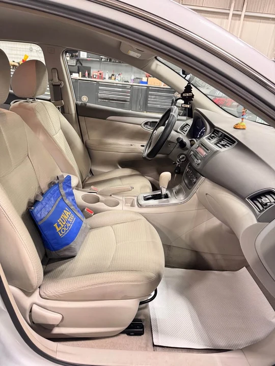 2013 Nissan Sentra 7th Gen - Image 14 of 20