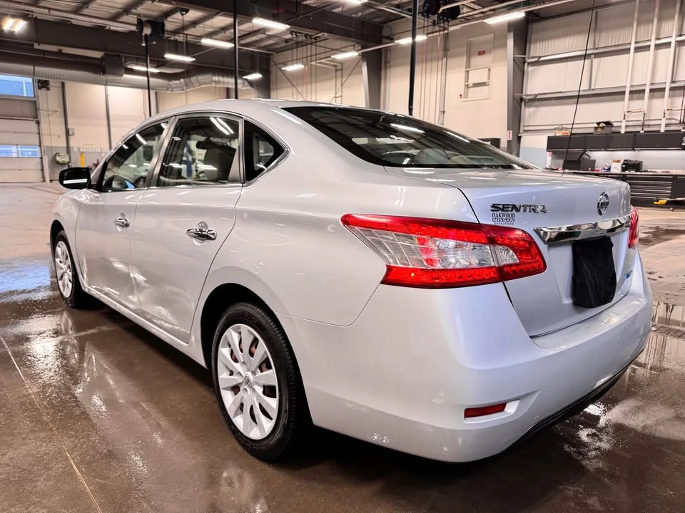 2013 Nissan Sentra 7th Gen - Image 4 of 20