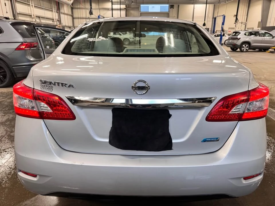 2013 Nissan Sentra 7th Gen - Image 2 of 20