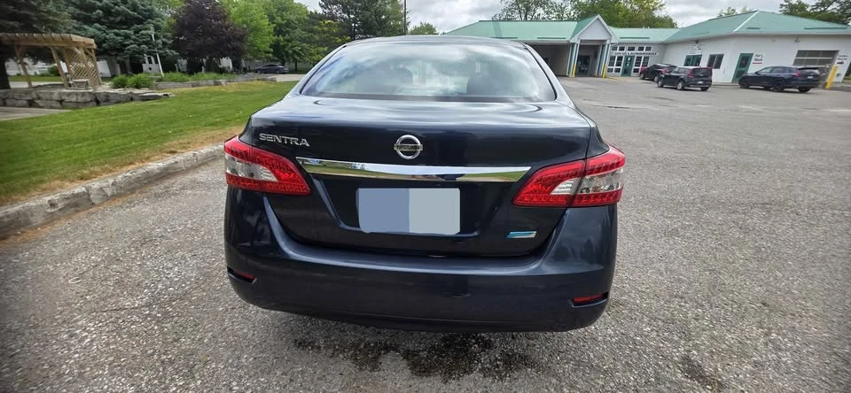 2013 Nissan Sentra 7th Gen - Image 5 of 11