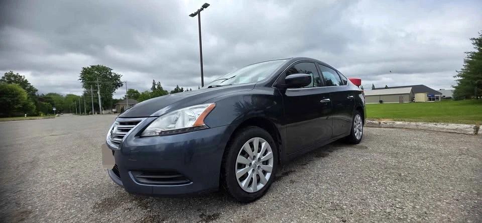 2013 Nissan Sentra 7th Gen - Image 2 of 11