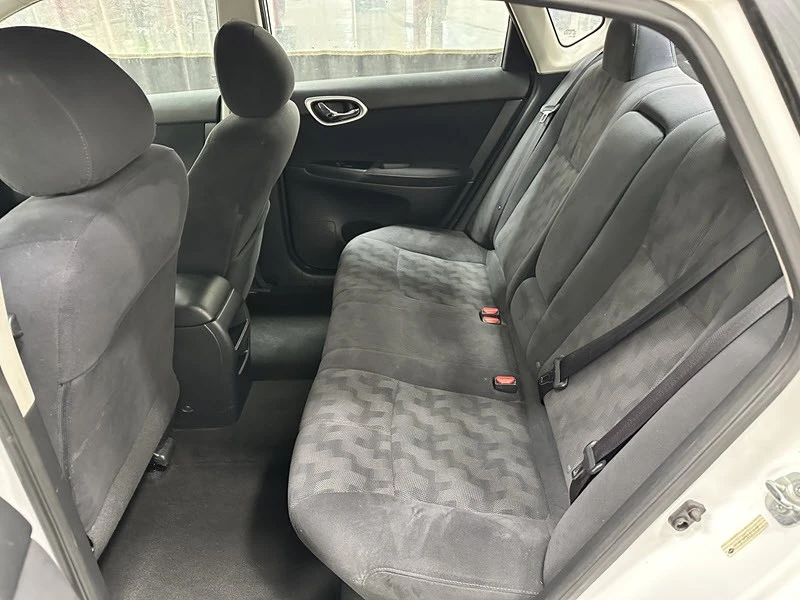 2013 Nissan Sentra 7th Gen - Image 13 of 25