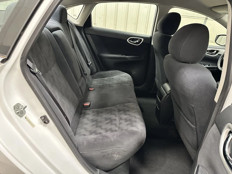 2013 Nissan Sentra 7th Gen - Image 17 of 25
