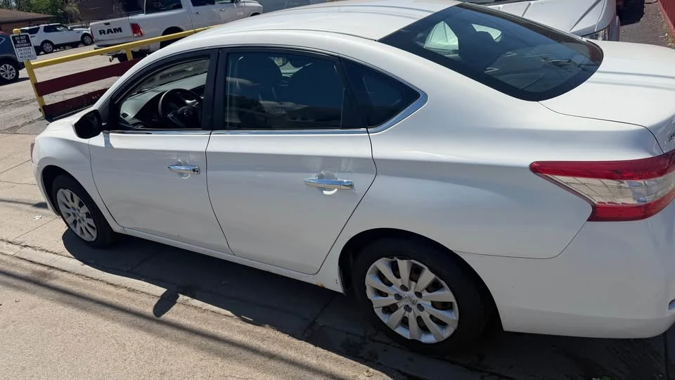 2013 Nissan Sentra 7th Gen - Image 4 of 9