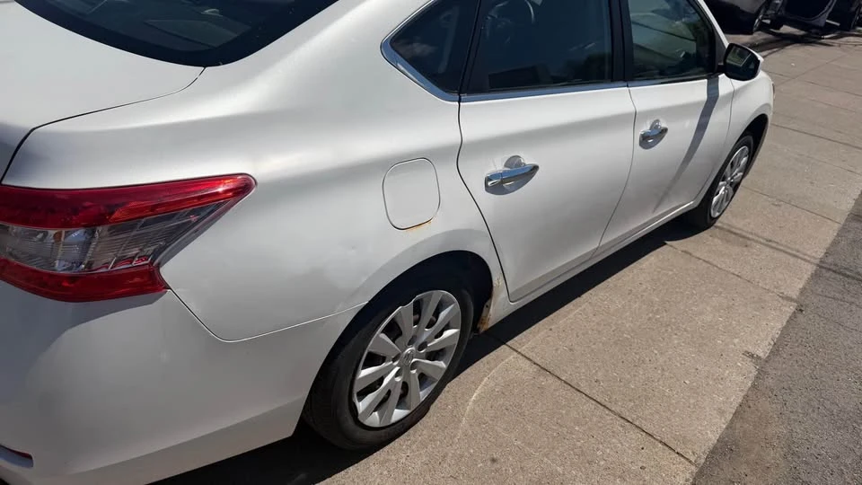 2013 Nissan Sentra 7th Gen - Image 2 of 9