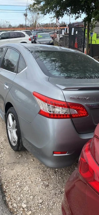 2013 Nissan Sentra 7th Gen - Image 4 of 4