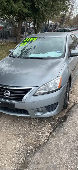 2013 Nissan Sentra 7th Gen - Image 2 of 4
