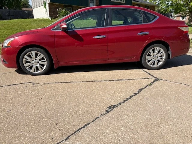 2013 Nissan Sentra 7th Gen - Image 2 of 12