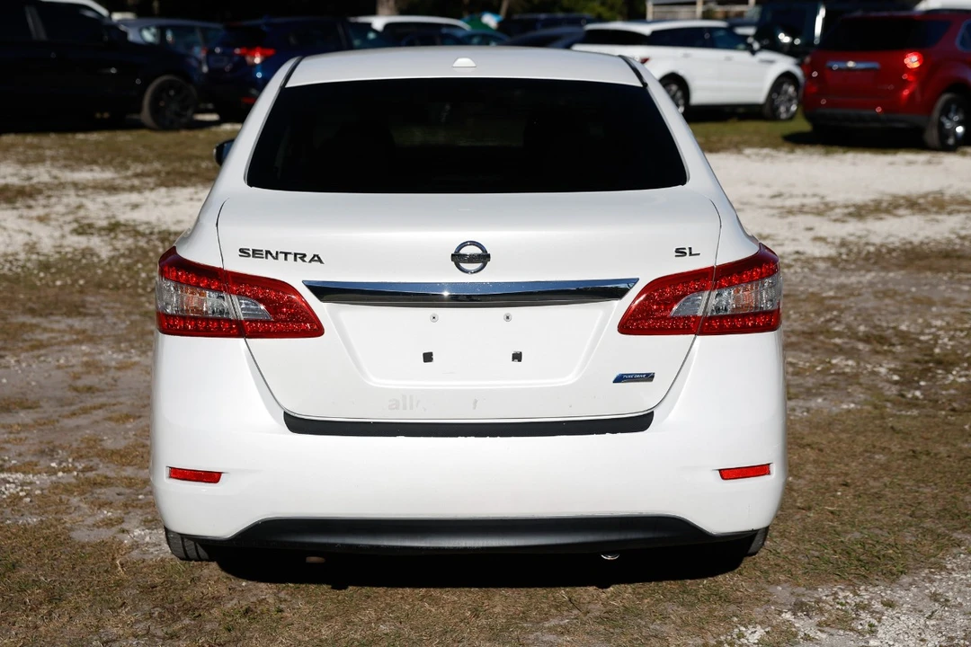 2013 Nissan Sentra 7th Gen - Image 9 of 12