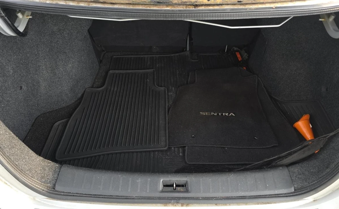 2013 Nissan Sentra 7th Gen - Image 13 of 13