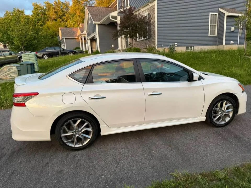 2013 Nissan Sentra 7th Gen - Image 2 of 5