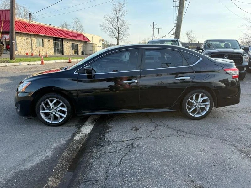 2013 Nissan Sentra 7th Gen - Image 5 of 12