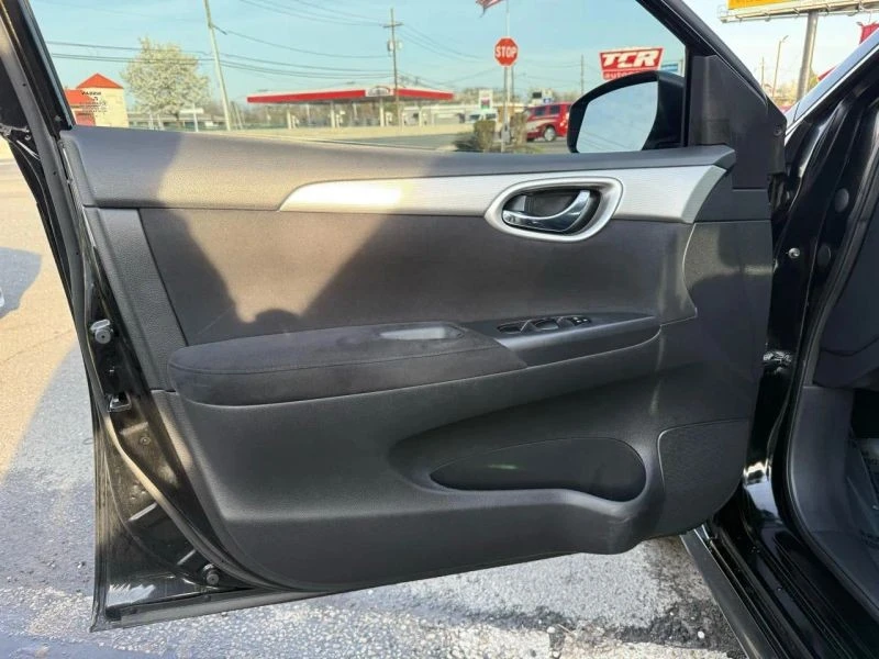 2013 Nissan Sentra 7th Gen - Image 11 of 12