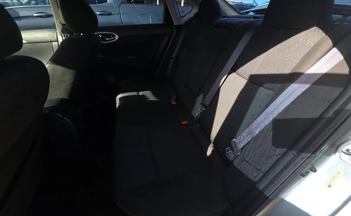 2013 Nissan Sentra 7th Gen - Image 11 of 13