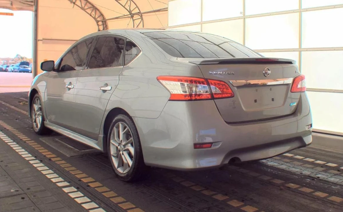 2013 Nissan Sentra 7th Gen - Image 6 of 13