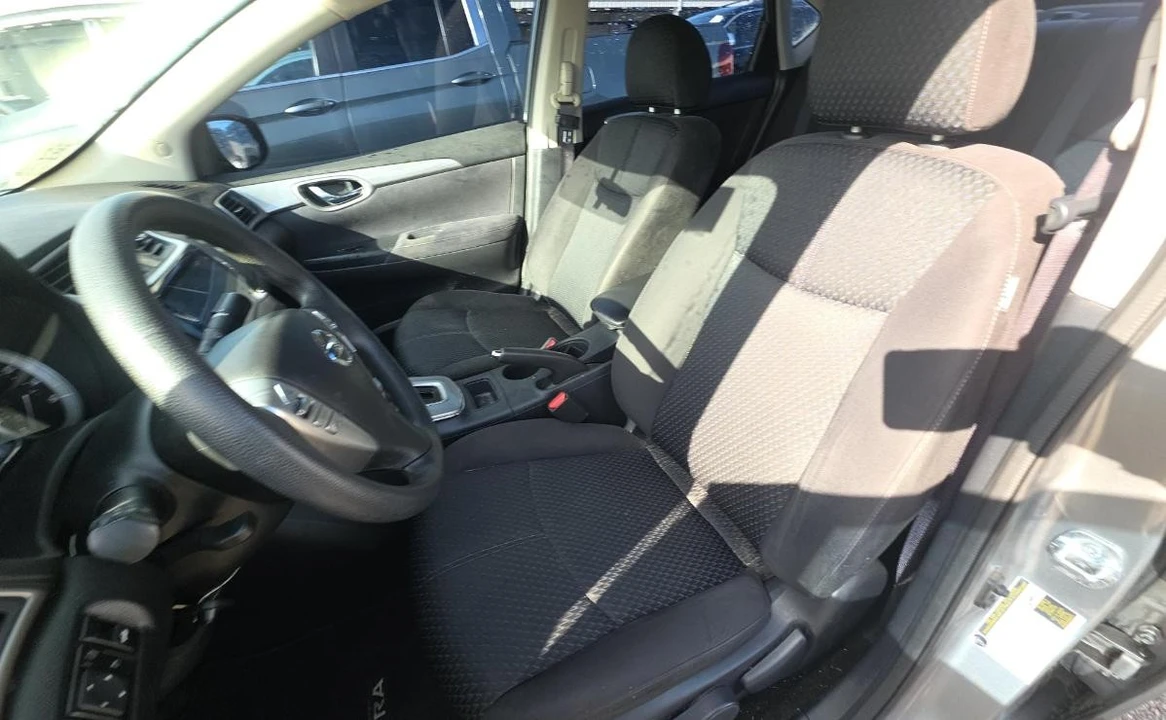 2013 Nissan Sentra 7th Gen - Image 7 of 13