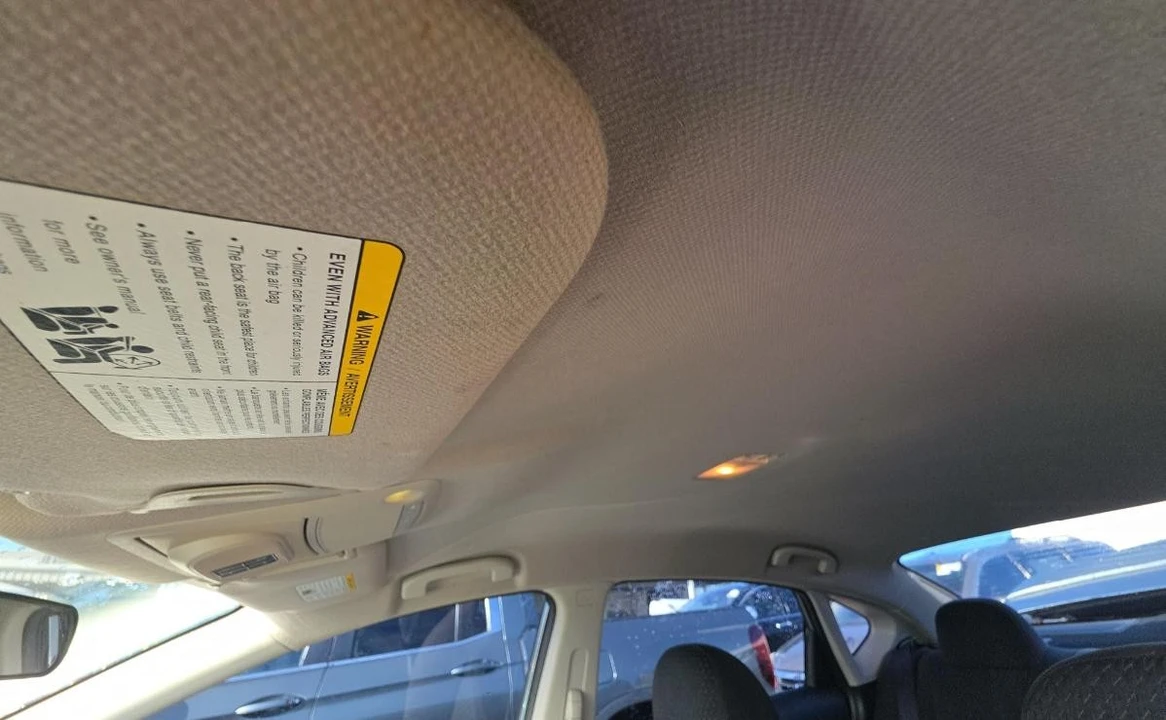 2013 Nissan Sentra 7th Gen - Image 12 of 13