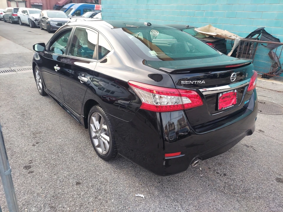 2013 Nissan Sentra 7th Gen - Image 3 of 21