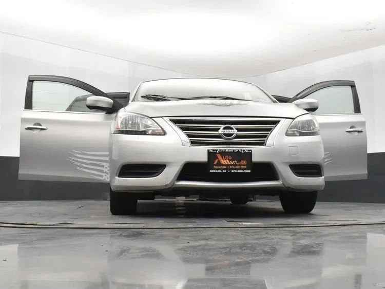 2013 Nissan Sentra 7th Gen - Image 11 of 12