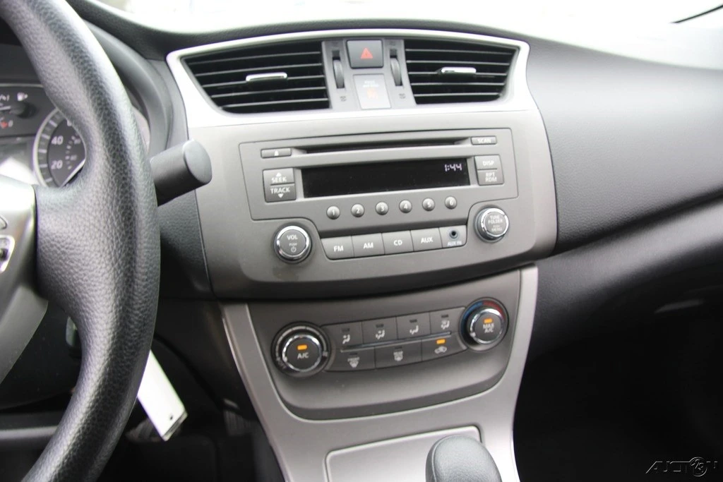 2013 Nissan Sentra 7th Gen - Image 16 of 21