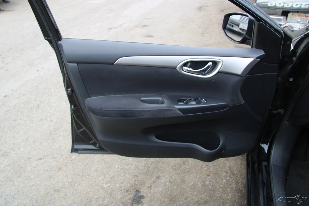 2013 Nissan Sentra 7th Gen - Image 11 of 21