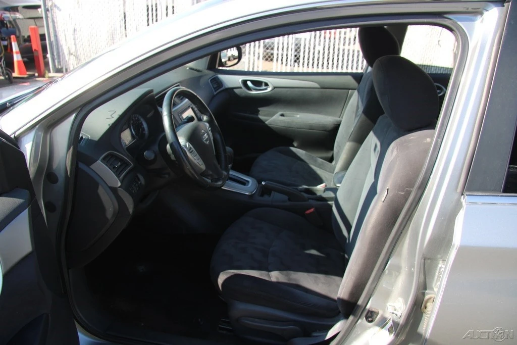 2013 Nissan Sentra 7th Gen - Image 14 of 21