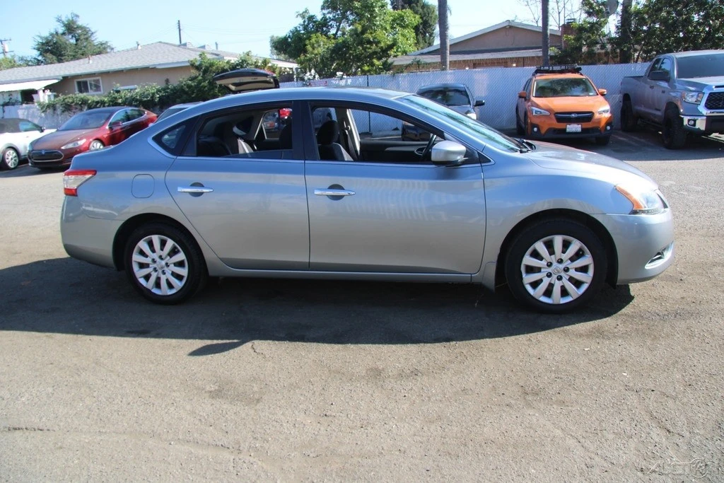 2013 Nissan Sentra 7th Gen - Image 9 of 21