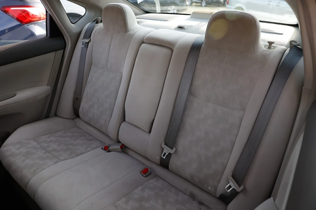 2013 Nissan Sentra 7th Gen - Image 8 of 12
