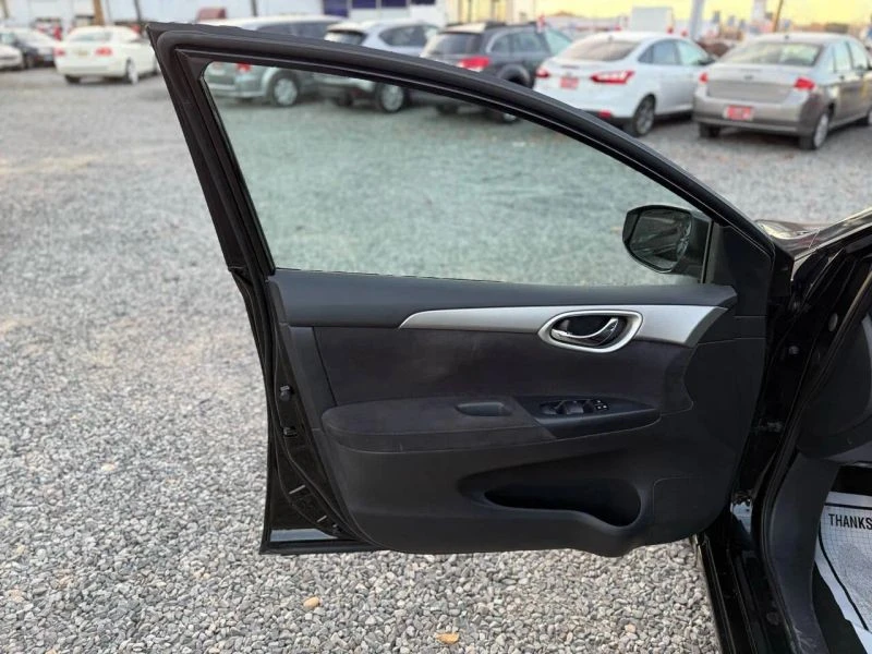 2013 Nissan Sentra 7th Gen - Image 9 of 12